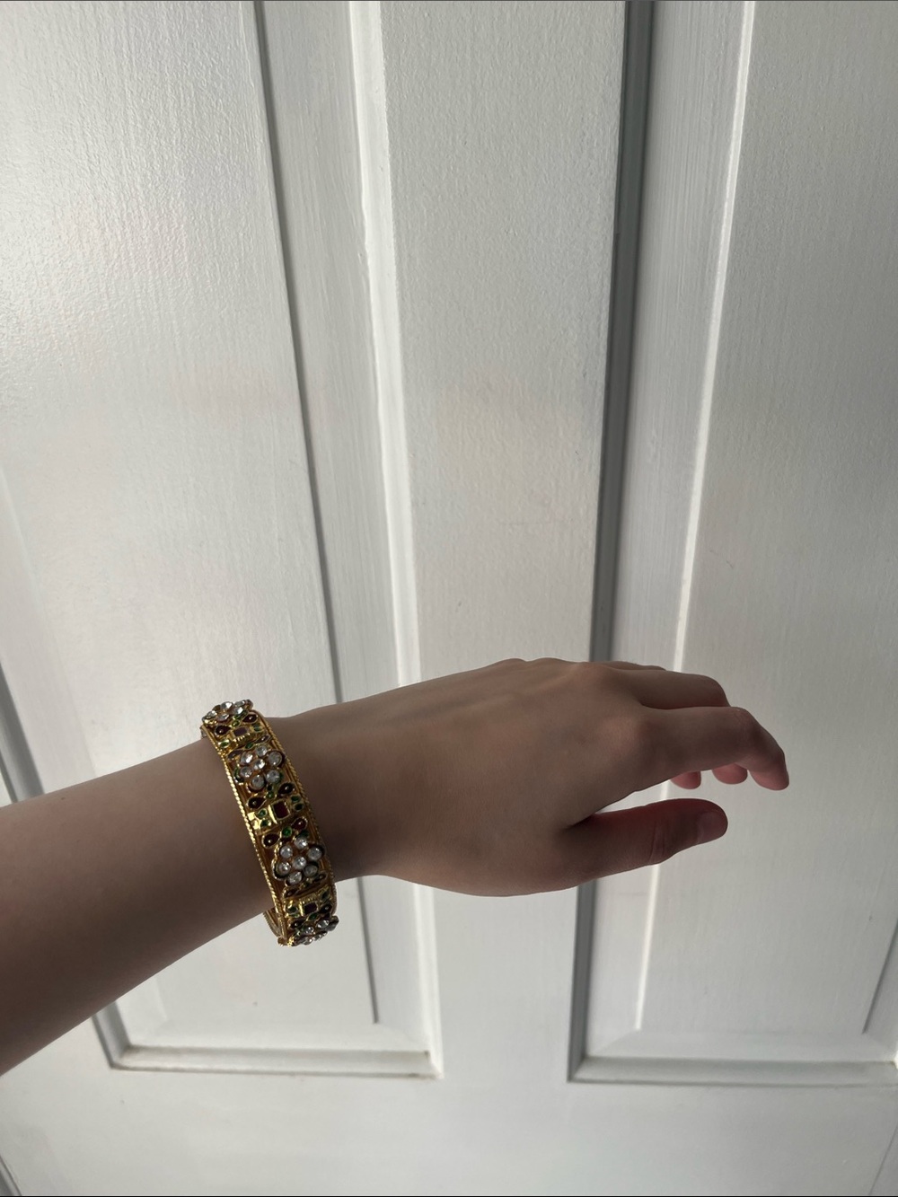 Indian Gold-Tone Crystal Gem Clasp Party Bracelet - Picture 3 of 5